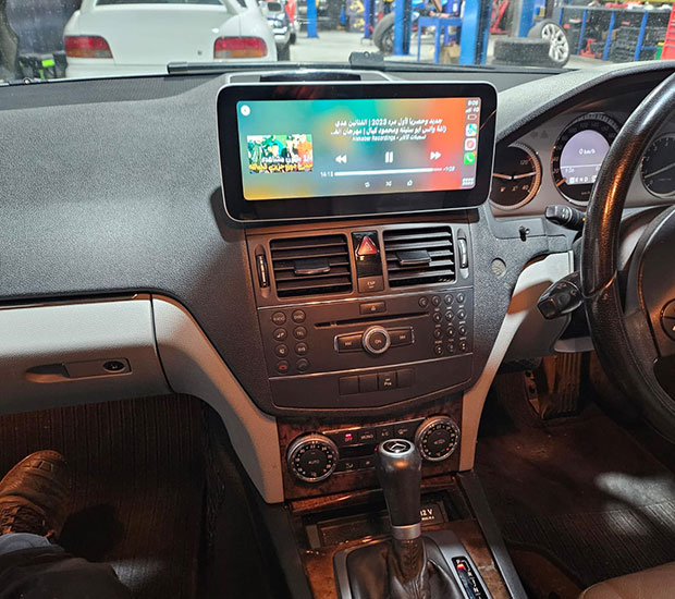 Apple CarPlay